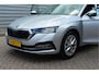 Skoda Octavia Combi 1.5 e-TSI Business Edition O.a: PDC, Navi, Carplay, ACC, Clima, Rijklaar, Etc. All-in prijs!