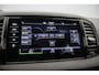 Skoda Karoq Business Edition 1.5 TSI 150pk DSG Automaat Adaptive cruise control, Elektrische achterklep, LED matrix koplampen, Achteruitrijcamera, Navgiatie, Stuurwiel verwarmd, Parkeersensoren
