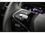 Skoda Karoq Business Edition 1.5 TSI 150pk DSG Automaat Adaptive cruise control, Elektrische achterklep, LED matrix koplampen, Achteruitrijcamera, Navgiatie, Stuurwiel verwarmd, Parkeersensoren