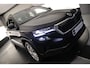 Skoda Karoq Business Edition 1.5 TSI 150pk DSG Automaat Adaptive cruise control, Elektrische achterklep, LED matrix koplampen, Achteruitrijcamera, Navgiatie, Stuurwiel verwarmd, Parkeersensoren