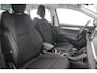 Skoda Karoq Business Edition 1.5 TSI 150pk DSG Automaat Adaptive cruise control, Elektrische achterklep, LED matrix koplampen, Achteruitrijcamera, Navgiatie, Stuurwiel verwarmd, Parkeersensoren