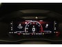 Skoda Karoq Business Edition 1.5 TSI 150pk DSG Automaat Adaptive cruise control, Elektrische achterklep, LED matrix koplampen, Achteruitrijcamera, Navgiatie, Stuurwiel verwarmd, Parkeersensoren