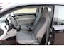 Volkswagen Up! 1.0 high up!//NAVI//CRUISE//AIRCO!!