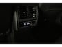 Volkswagen Golf Life 1.5 eTSI 130pk DSG Automaat Adaptive cruise control, Achteruitrijcamera, Stoelverwarming, App connect, Parkeersensoren, Airco, Stuurwiel verwarmd