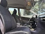 Volvo V40 2.0 Europa -AUTO AIRCO-STOELVERWARMING-CRUISECONTROL-DEALER ONDERHOUDEN!-D-RIEM V.V. IN 2023!-APK 21-06-2026!