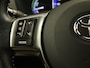 Toyota Yaris 1.5 Hybrid Lease - ORIGINEEL NEDERLANDSE AUTO - CLIMATE CONTROL - NAVIGATIE - GETINTE RAMEN ACHTER - ELEKTRISCH VERTELBARE BUITENSPIEGELS - KEYLESS START