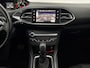 Peugeot 308 1.6 BlueHDi | APK tot 04-2026 | LED Camera Clima Cruise Trekhaak Navi PDC 17"LMV