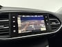 Peugeot 308 1.6 BlueHDi | APK tot 04-2026 | LED Camera Clima Cruise Trekhaak Navi PDC 17"LMV