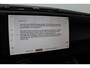 Land Rover Defender P300e 110 X-Dynamic HSE | 6P | Black Pack | ACC | Trekhaak | Panoramadak | Stoelverwarming+Koeling | 22 Inch