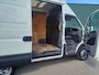 IVECO Daily 40C15 330 H2 L3H2 Closed Van Dubbellucht 3500 GVW