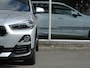 BMW X2 sDrive20i High Executive | LED | Trekhaak | Camera | 18"