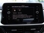 Volkswagen T-Roc Life Edition 1.0 85 kW / 116 pk TSI | Climatronic | Trekhaak |