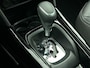 Peugeot 2008 SUV Allure 110 pk Automaat | Navigatie | Achteruitrijcamera | Parkeersensoren Voor en Achter | LED Dagrijverlichting | Bluetooth | Buitenspiegels Elektrisch Inklapbaar | Climate Control | Cruise Control | 16" Lichtmetalen Velgen |