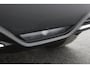 Toyota C-HR 2.0 Hybrid Dynamic | Bi-tone | Parkeersensoren | Stoel verwarming |  Keyless |