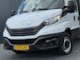 IVECO Daily 35S14 2.3 D / PICK UP MET LANGE BAK / 7 PERSOONS DUBBELE CABINE / 10.360 KM / AIRCO / CRUISE / NAVI / 3.5 TONS TREKHAAK