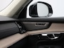 Volvo XC90 T8 455PK Plug-in hybrid AWD Ultra Bright / Facelift / Trekhaak / Luchtvering / Matrix LED / Head Up / Nubuck Hemel / Panoramisch Dak / 360gr Camera /