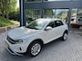 Volkswagen T-Roc 1.5 TSI Life 150 pk automaat camera - stuur-stoelverw.