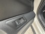 Volkswagen T-Roc 1.5 TSI Life 150 pk automaat camera - stuur-stoelverw.