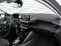 Peugeot 208 Allure 1.2 Hybrid 110 Automaat NAVI | CAMERA VOOR + ACHTER | CLIMA | DODE HOEK | CRUISE | DAB