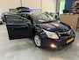 Toyota Avensis Wagon 2.0 VVTi Business / AUTOMAAT / NAVI-MULTIEMEDIA / NAP