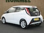 Toyota Aygo 1.0 VVT-i X-Wave - CLIMATE CONTROL - NAVIGATIE - 15 INCH LICHT METALEN VELGEN - CAMERA - LEDEREN STUUR - TOERENTELLER - BLUETOOTH - MISTLAMPEN VOOR