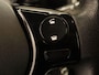 Toyota Aygo 1.0 VVT-i X-Wave - CLIMATE CONTROL - NAVIGATIE - 15 INCH LICHT METALEN VELGEN - CAMERA - LEDEREN STUUR - TOERENTELLER - BLUETOOTH - MISTLAMPEN VOOR