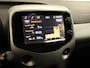 Toyota Aygo 1.0 VVT-i X-Wave - CLIMATE CONTROL - NAVIGATIE - 15 INCH LICHT METALEN VELGEN - CAMERA - LEDEREN STUUR - TOERENTELLER - BLUETOOTH - MISTLAMPEN VOOR