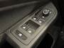 Volkswagen Golf 2.0 TDI Active | Pano | Stoel + Stuurverwarming | ACC | HUD | Navi | Camera | Trekhaak | ( Vestiging - Nieuwegein )