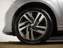 Peugeot 208 1.2 PureTech Allure Sport (APPLE CARPLAY,NAVI,CRUISE,LED,SFEERVERLICHTING,KEYLESS,CAMERA,PDC,DAB,LM VELGEN,NETTESTAAT)