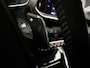 Peugeot 208 1.2 PureTech Allure Sport (APPLE CARPLAY,NAVI,CRUISE,LED,SFEERVERLICHTING,KEYLESS,CAMERA,PDC,DAB,LM VELGEN,NETTESTAAT)