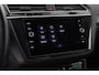 Volkswagen Tiguan 1.5 TSI 150pk DSG R-Line Business+ Trekhaak Keyless Virtual Cockpit Navigatie