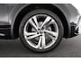 Volkswagen Tiguan 1.5 TSI 150pk DSG R-Line Business+ Trekhaak Keyless Virtual Cockpit Navigatie