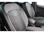 Volkswagen Tiguan 1.5 TSI 150pk DSG R-Line Business+ Trekhaak Keyless Virtual Cockpit Navigatie