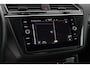 Volkswagen Tiguan 1.5 TSI 150pk DSG R-Line Business+ Trekhaak Keyless Virtual Cockpit Navigatie