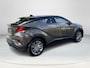 Toyota C-HR 1.8 Hybrid Executive Bi-Tone | 06-10141018 Voor meer informatie