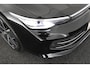 Volkswagen Golf 8.5 1.5 eTSI 150pk DSG Style Camera Stoelverwarming Massage Keyless Navigatie