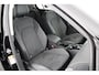 Volkswagen Golf 8.5 1.5 eTSI 150pk DSG Style Camera Stoelverwarming Massage Keyless Navigatie