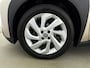 Toyota Aygo X 1.0 VVT-i S-CVT Pulse Limited | Stoelverwarming | Apple Carplay /- Android Auto | Parkeercamera | Binnen 22-5
