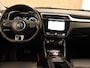 MG MG ZS EV Luxury 45 kWh - ORIGINEEL NEDERLANDSE AUTO - ELEKTRISCH GLAZEN PANORAMA DAK - STOELVERWARMING VOORZIJDE - ELEKTRISCH BEDIENBARE BESTUURDERSSTOEL - ADAPTIEVE CRUISE CONTROL - APPLE CARPLAY/ANDROID AUTO - LEDEREN BEKLEDING - NAVIGATIE FULL MAP -