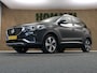 MG MG ZS EV Luxury 45 kWh - ORIGINEEL NEDERLANDSE AUTO - ELEKTRISCH GLAZEN PANORAMA DAK - STOELVERWARMING VOORZIJDE - ELEKTRISCH BEDIENBARE BESTUURDERSSTOEL - ADAPTIEVE CRUISE CONTROL - APPLE CARPLAY/ANDROID AUTO - LEDEREN BEKLEDING - NAVIGATIE FULL MAP -