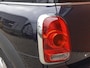 MINI Countryman 1.5 One Pepper Mini  Navigatie Parkeersensoren achter Cruise Control Airco 17” Lichtmetalen Velgen Dakrails