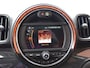MINI Countryman 1.5 One Pepper Mini  Navigatie Parkeersensoren achter Cruise Control Airco 17” Lichtmetalen Velgen Dakrails