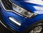 Volkswagen T-Roc 1.5 TSI Sport (APPLE CARPLAY,NAVI,LED,XENON,DIGITALE DASH,STOELVERWARMING,PDC,CRUISE,CLIMATE,NETTESTAAT))