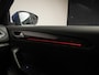 Volkswagen T-Roc 1.5 TSI Sport (APPLE CARPLAY,NAVI,LED,XENON,DIGITALE DASH,STOELVERWARMING,PDC,CRUISE,CLIMATE,NETTESTAAT))