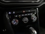 Volkswagen T-Roc 1.5 TSI Sport (APPLE CARPLAY,NAVI,LED,XENON,DIGITALE DASH,STOELVERWARMING,PDC,CRUISE,CLIMATE,NETTESTAAT))