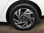 Hyundai i20 1.0 T-GDI Comfort | 1000 EURO KORTING | ACHTERUITRIJCAMERA | CRUISE CONTROL | LM VELGEN 16" | AIRCO | NAVIGATIE |