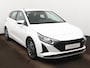 Hyundai i20 1.0 T-GDI Comfort | 1000 EURO KORTING | ACHTERUITRIJCAMERA | CRUISE CONTROL | LM VELGEN 16" | AIRCO | NAVIGATIE |