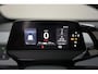 Volkswagen ID.3 Life 58 KWH[Panoramadak Apple Carplay Trekhaak]