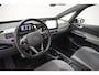Volkswagen ID.3 Life 58 KWH[Panoramadak Apple Carplay Trekhaak]
