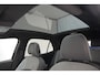 Volkswagen ID.3 Life 58 KWH[Panoramadak Apple Carplay Trekhaak]